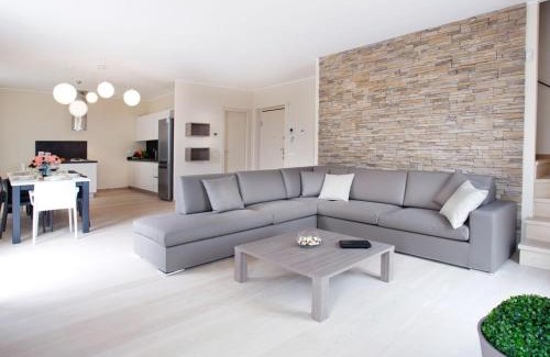 Sala Comacina Apartment | Sala Comacina Residence Apartment 5 - Sleeps up to 10 by Italian Apartments