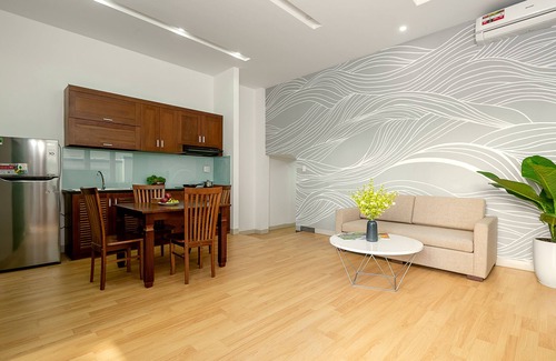 Ngu Hanh Son House | Sala Villas Danang ✦ 200m to Beach ✦ Up to 14 adults