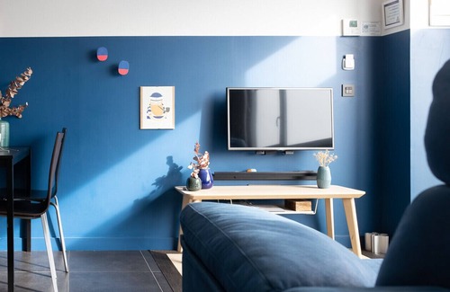Zarautz Apartment | Salbide Azul apartment by Egona