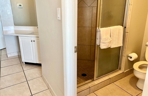 Miramar Beach Condo | SALE $299/N 4/7-19! 2 Free Beach SRVCS! Free Beach Bonfires M/F nts