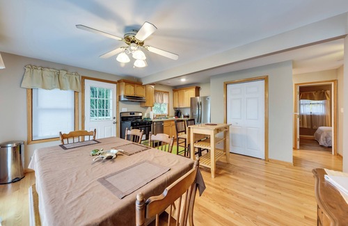 Paddock Lake Cottage | Salem Vacation Home w/Dock: Steps to Paddock Lake