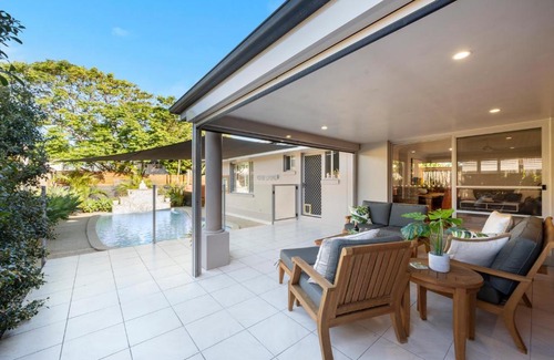Sandy Beach House | Saligna By The Sea @ Sandy Beach - Coffs Harbour