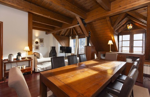 Sallent de Gallego Apartment | Sallent Viewpoint by BeValle