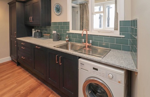 Norham Cottage | Salmon Cottage