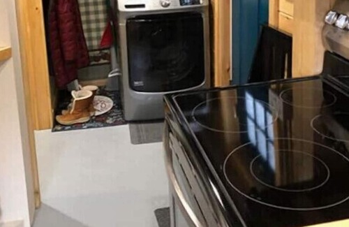 Waterville House | Salmon Hill Loftn