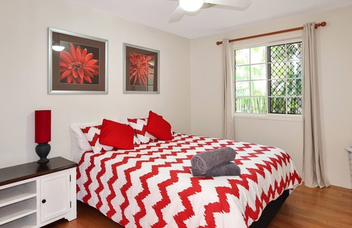 Hay Point House | Salonika Sands - A Beachfront Paradise