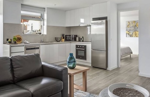 Sorrento Apartment | Salt 4 Getaway Luxury for 2