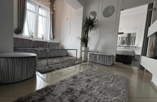 Wieliczka Apartment | Salt INN Apartments No 2 - jacuzzi