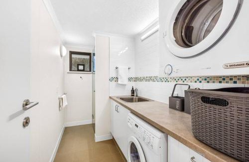 Sunshine Beach Apartment | Salt ~ Luxury ~ Location ~ Ocean Views