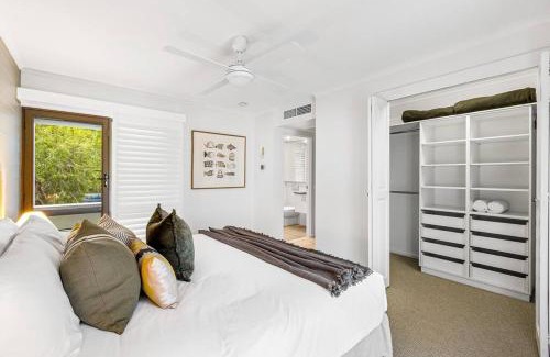 Sunshine Beach Apartment | Salt ~ Luxury ~ Location ~ Ocean Views