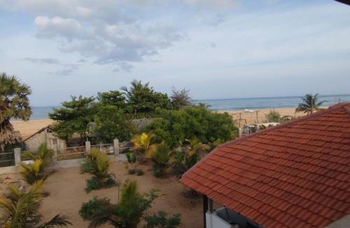 Pottuvil Division 2 Resort | Salt & Sand Resort