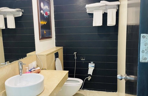 Diplomatic Enclave Hotel | Saltstayz Select - Malcha & Chankyapuri