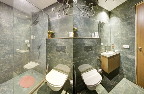 Jharsa Village Hotel | Saltstayz Select – Unitech Cyber Park