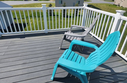 Valdez House | Saltwater and Snowflakes a welcoming 4-bedroom house with WiFi in Valdez