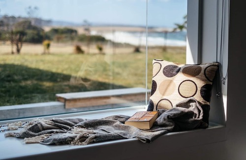 Little Swanport House | Saltworks Beach House - fun with family & friends