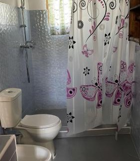 Gede Bed & Breakfast | Samaki Villa