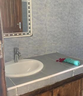 Gede Bed & Breakfast | Samaki Villa