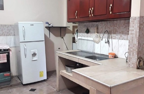 Guayaquil House | SAMANES HOUSE 6 TO 3 MINUTES FROM SAMANES PARK