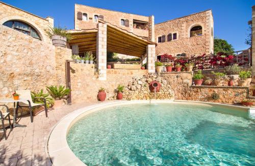 Samonas House | Samonas - Red villa Fliskouni