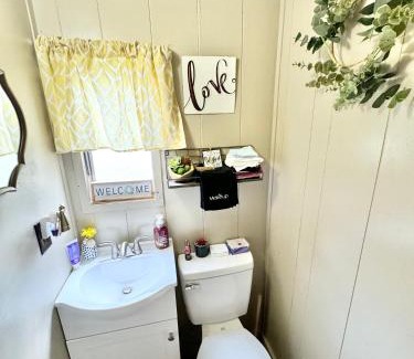 Bandera House | San Angelo Haven-Mins to DTown Bandera