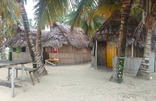 Nusatupo Cabin | San Blas Tour Aridub