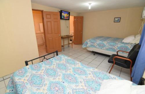 Primera Seccion House | San Felipe Studio 4 Free WiFi and Cable TV