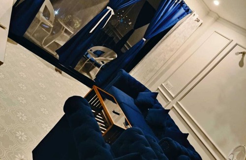 Candolim Apartment | San Francisco A Luxury stay nYour story begins with selfies