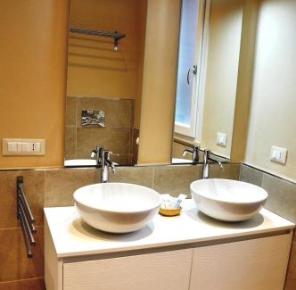 Ferrara Historic Centre Apartment | San Guglielmo Apartments