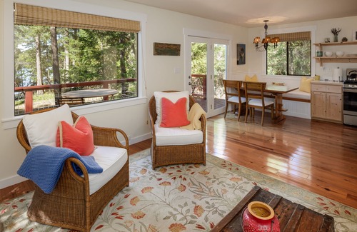 Roche Harbor Cottage | San Juan Island, Captains Cottage #101