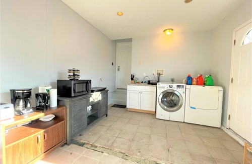 Ashland House | San Lorenzo Great location near BayFair 5Br Coze home/Greatviews