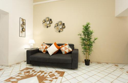 Rione XIV Borgo Apartment | San Peter Borgo 68