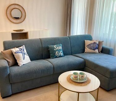 Ishem Apartment | San Pietro premium apartment with private garden