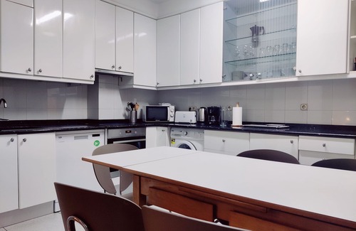 Gros Condo | SAN SEBASTIAN next to the BEACH, VERY SPACIOUS FLAT. Optional parking ESS00505