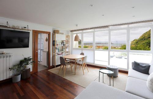 Orio Apartment | San Sebastian Orio apartment on the beach garage