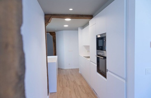 Egia Apartment | SAN SEBASTIAN TRAIN & BUS STATION TOURIST FLAT