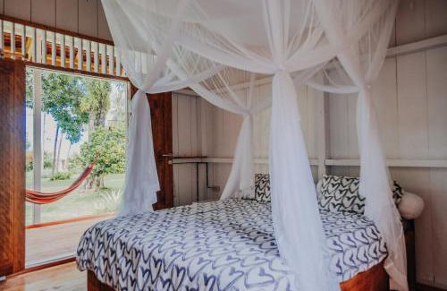 Pulau Unauna House | Sanctum Una Una Eco Dive Resort