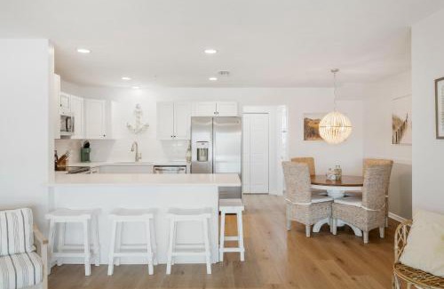 Mexico Beach House | Sand Buckets Unit C, Ocean View Beach Townhouse