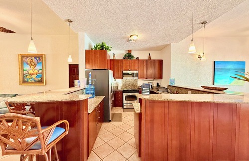 French Harbour House | Sand View Condo #5 @ Coral Sands , West Bay Beach