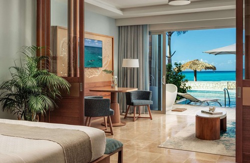 White House Resort | Sandals Montego Bay - ALL INCLUSIVE Couples Only