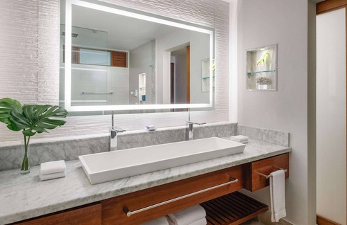 White House Resort | Sandals Montego Bay - ALL INCLUSIVE Couples Only