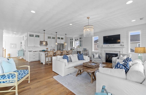Sandbridge House | Sandbridge. Beautiful Beach Home With Direct Beach Access and Ocean Views