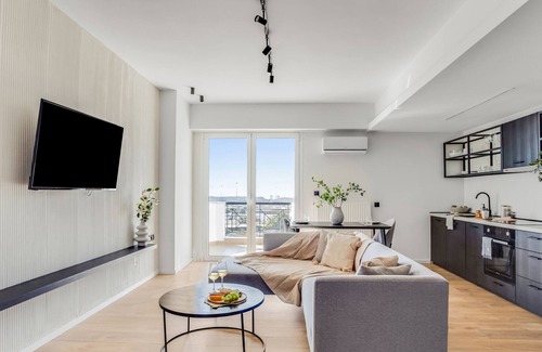 Thessaloniki Apartment | Sanders Arch - Modest 1-Bdr. Apt. w/ Sofa-Bed