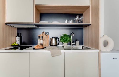Piraeus Apartment | Sanders Port - Exquisite Studio Near Piraeus Port