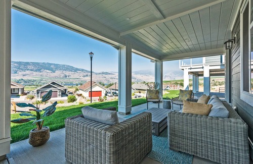 Okanagan-Similkameen House | Sandhill Perch - Views! Golf Cart & Boat Slip included.