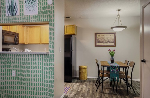 Glenwood Hills Apartment | Sandia Escape