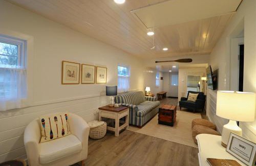 Ashville House | Sandpiper Cottage home