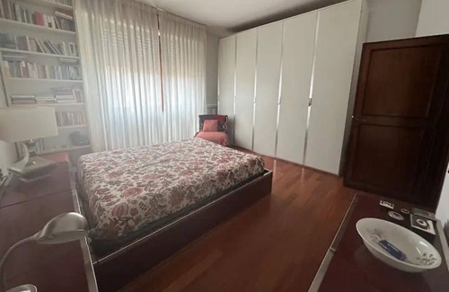 Sesto Fiorentino Apartment | Sandra's House 6km from Florence