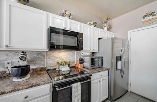 East Mesa House | Sandstone Bliss - 3 bed, 2.5 Bath Cozy Home!