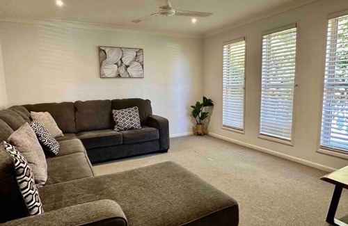 Sandstone Point House | Sandstone Point and Bribie Beaches