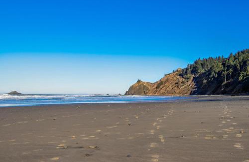 Lincoln City House | Sandy Cottage
